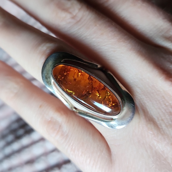 Dominique Dinouart amber ring Size 6 - Picture 1 of 4